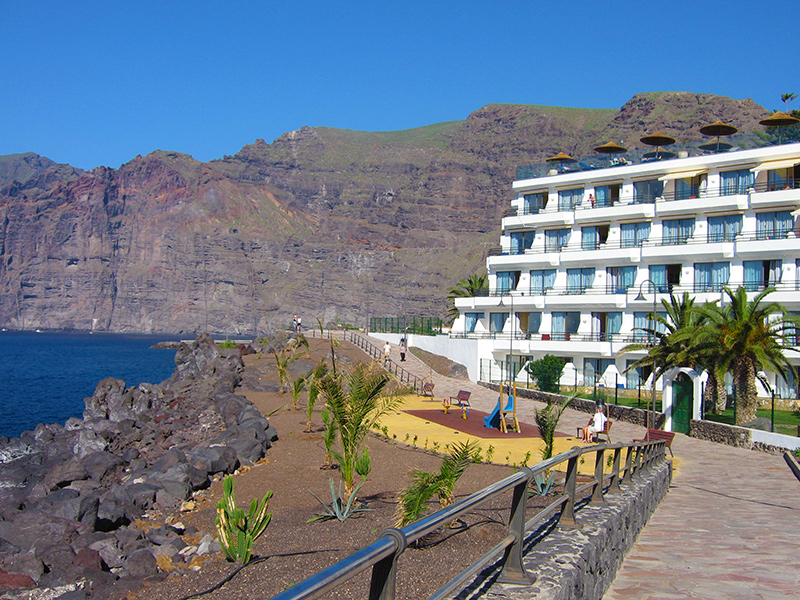 Teneriffa - Hotel Barcelo Santiago, Promenade