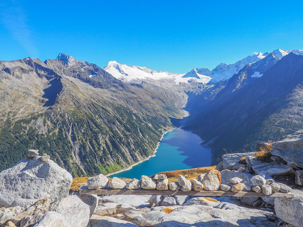Wandern zwischen Friesenberghaus - Olpererhütte im Zillertal