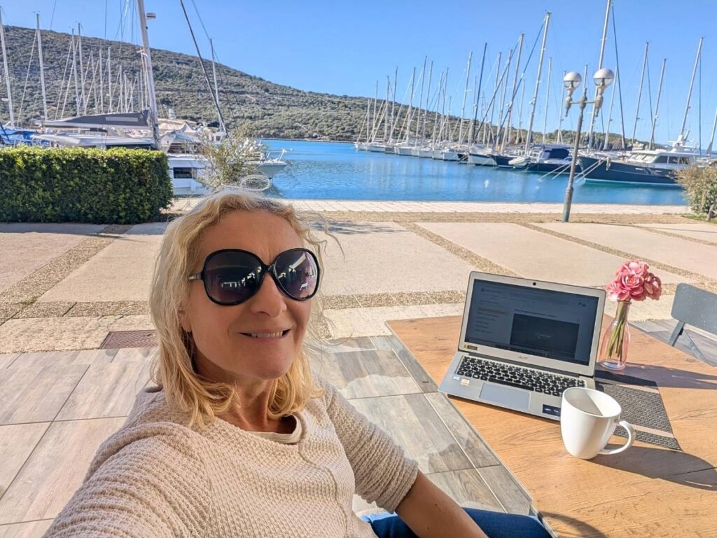 Ortsunabhängig arbeiten im Yachthafen