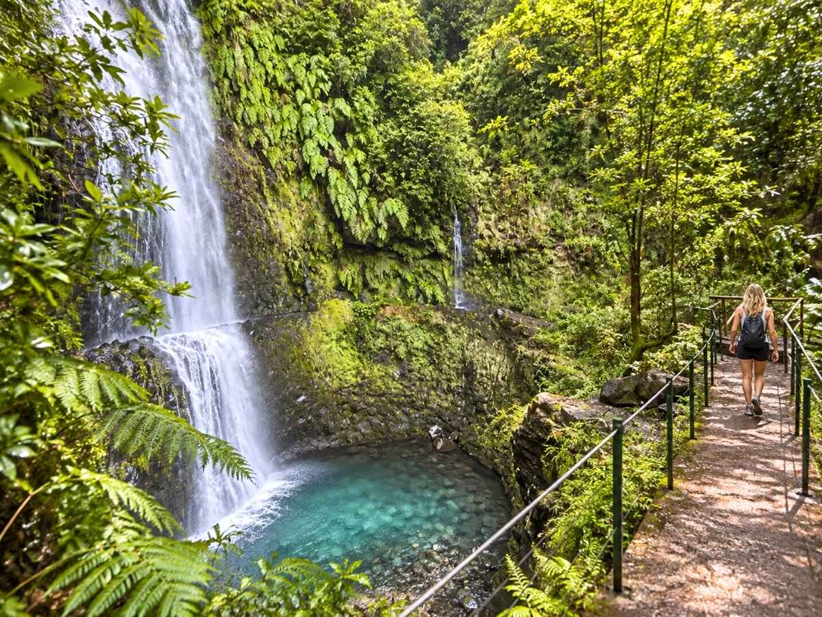 Wasserfall Caldeirão Verde auf Madeira